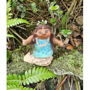 4" Art Doll Mana and the Magic Shell